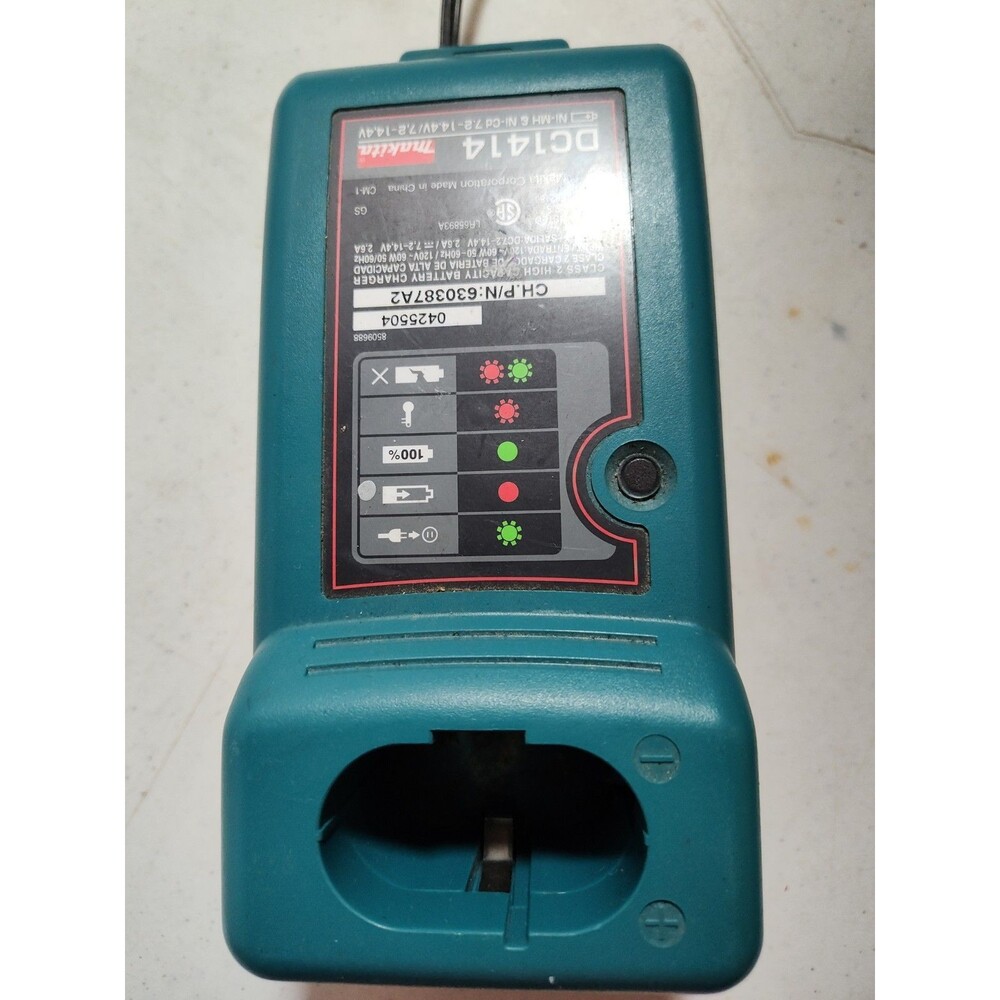 MAKITA DC1414 Battery Charger (Ni-MH & Ni-Cd) 7.2V - 14.4V TESTED (812)